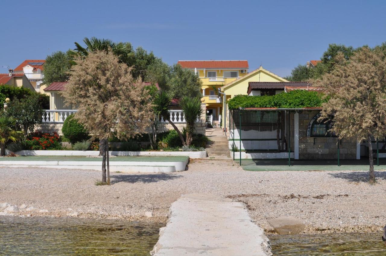 Apartments Dandelion Biograd Na Moru Εξωτερικό φωτογραφία