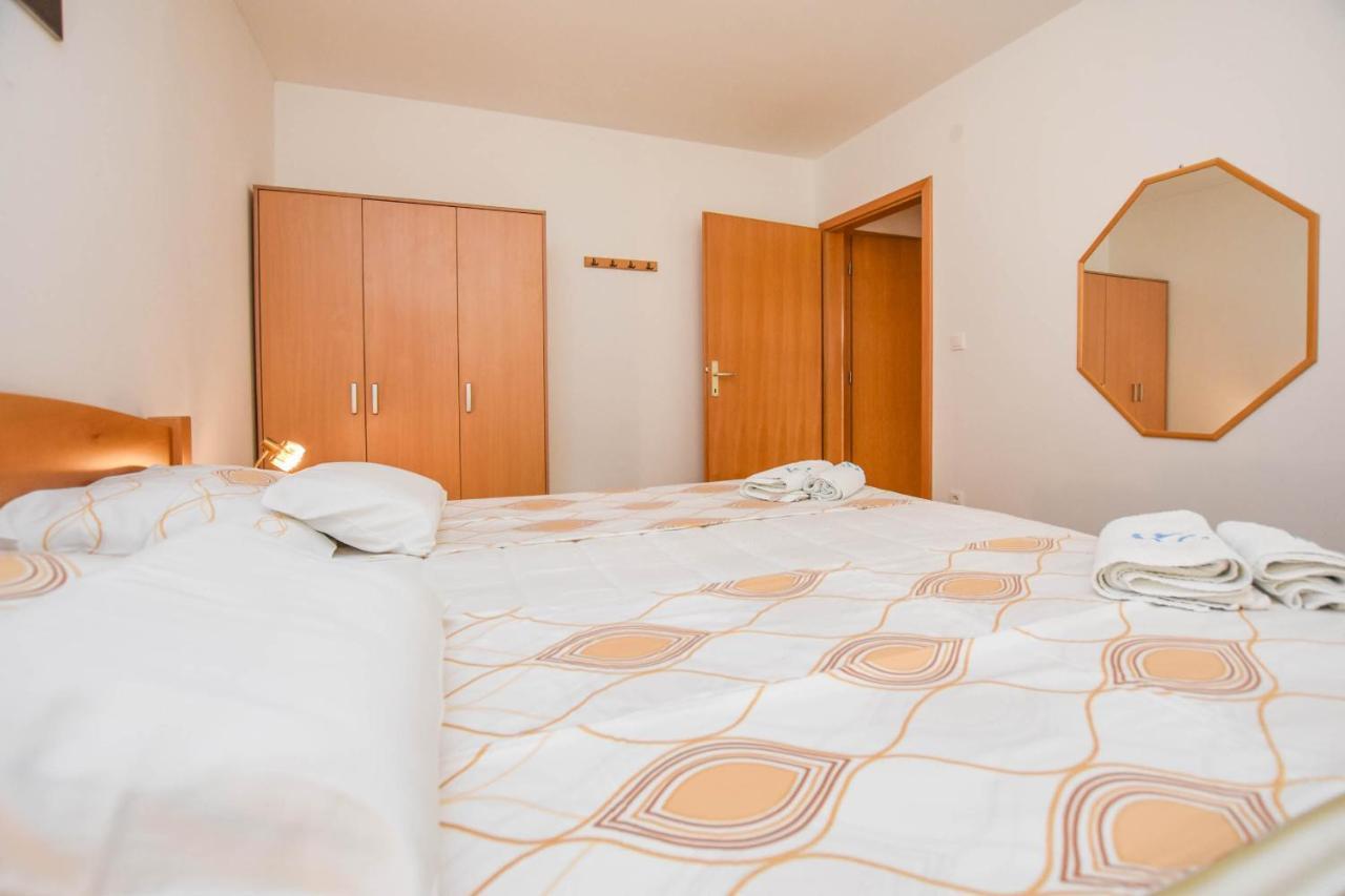 Apartments Dandelion Biograd Na Moru Εξωτερικό φωτογραφία