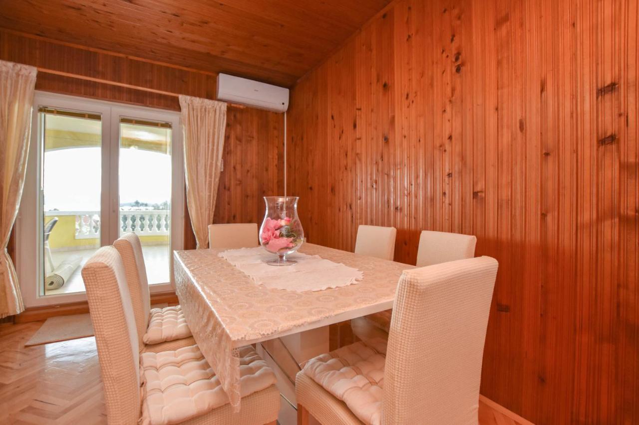 Apartments Dandelion Biograd Na Moru Εξωτερικό φωτογραφία