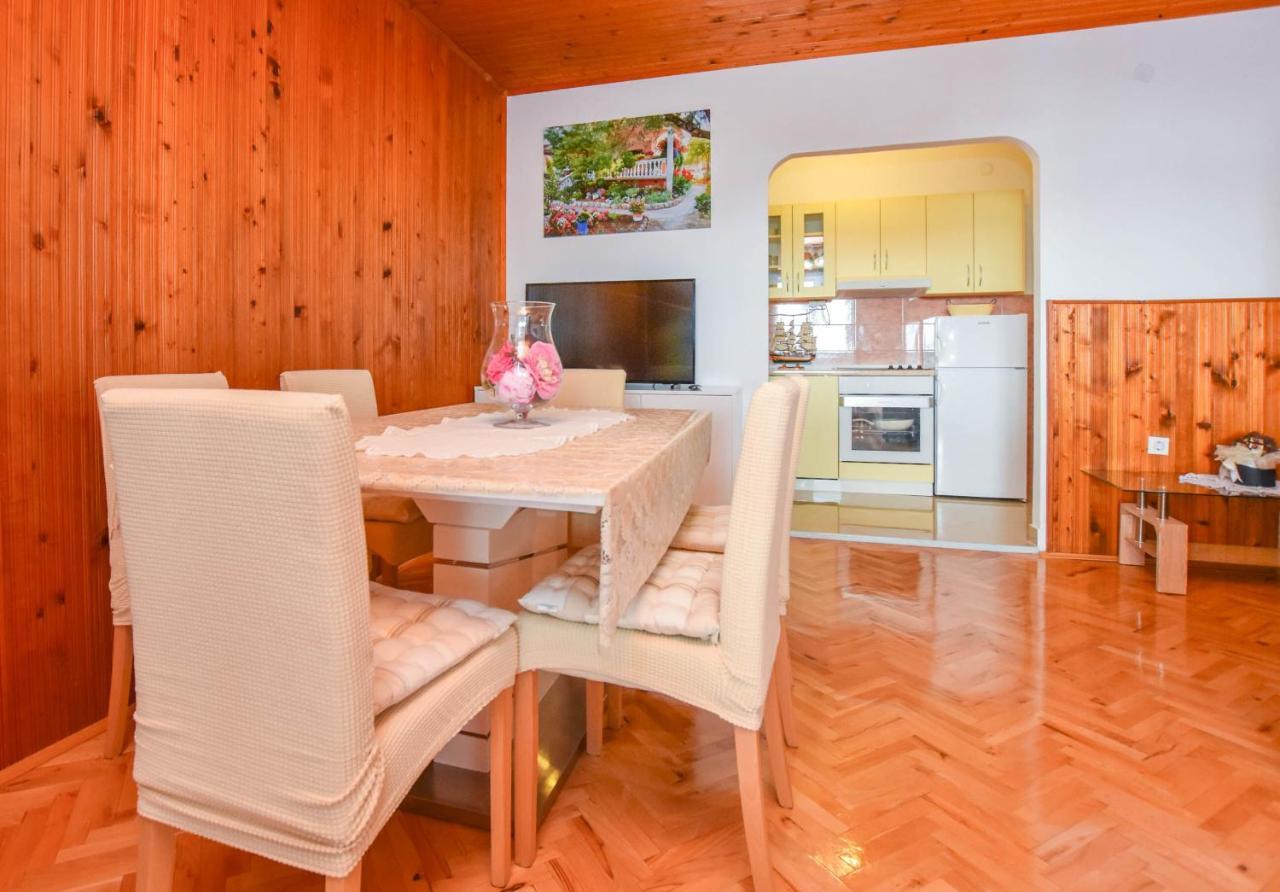 Apartments Dandelion Biograd Na Moru Εξωτερικό φωτογραφία