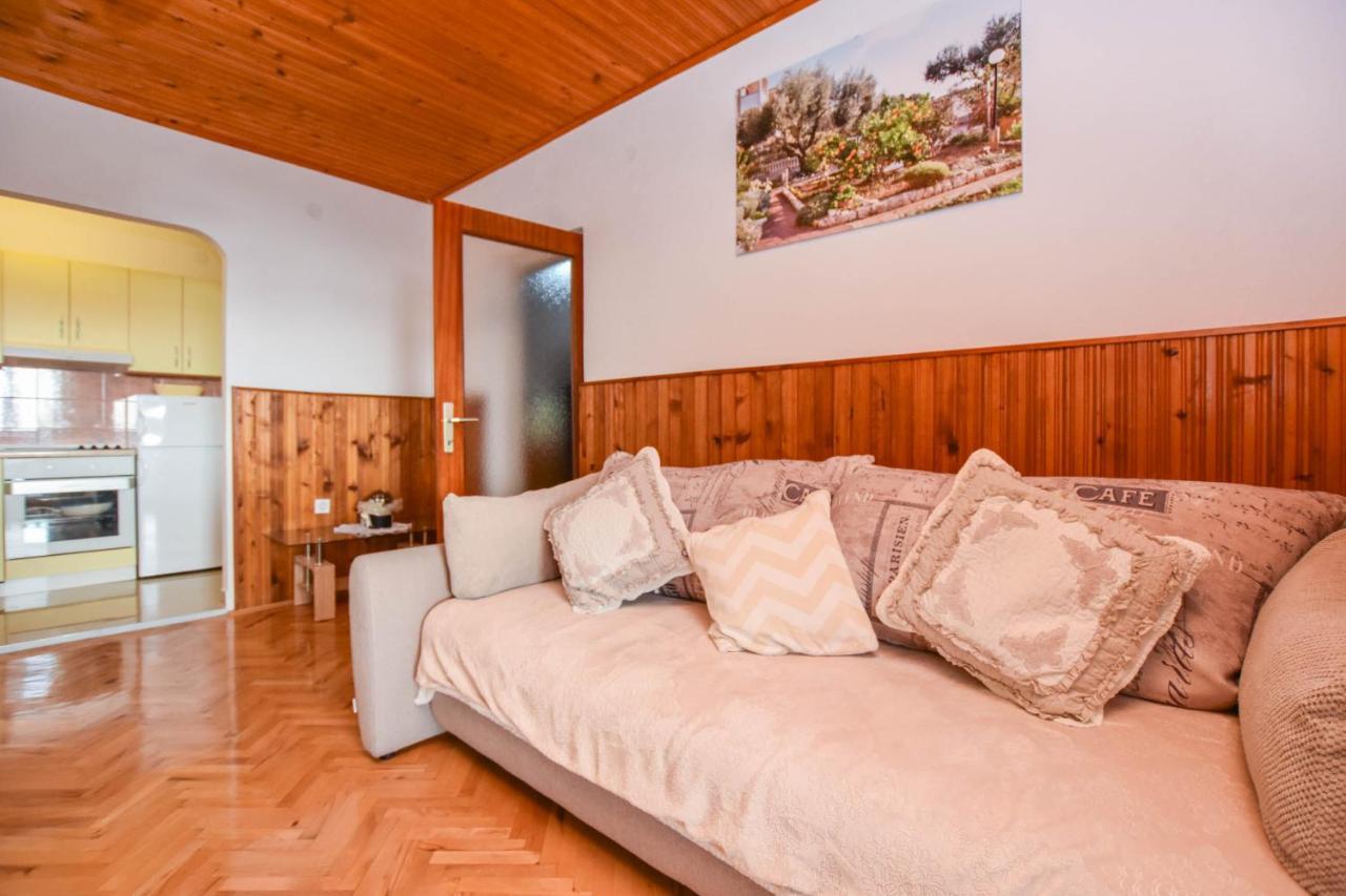 Apartments Dandelion Biograd Na Moru Εξωτερικό φωτογραφία
