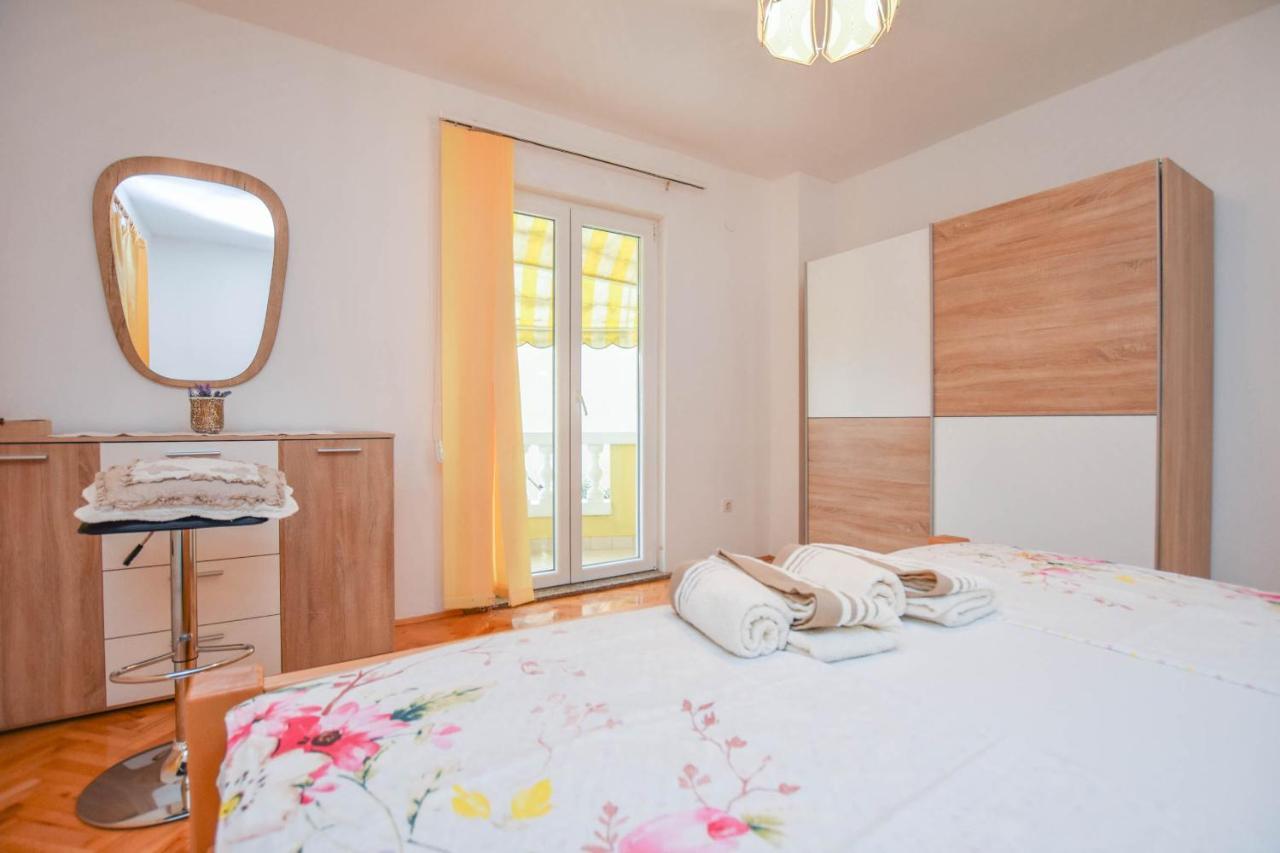 Apartments Dandelion Biograd Na Moru Εξωτερικό φωτογραφία
