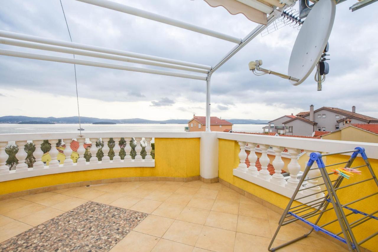 Apartments Dandelion Biograd Na Moru Εξωτερικό φωτογραφία
