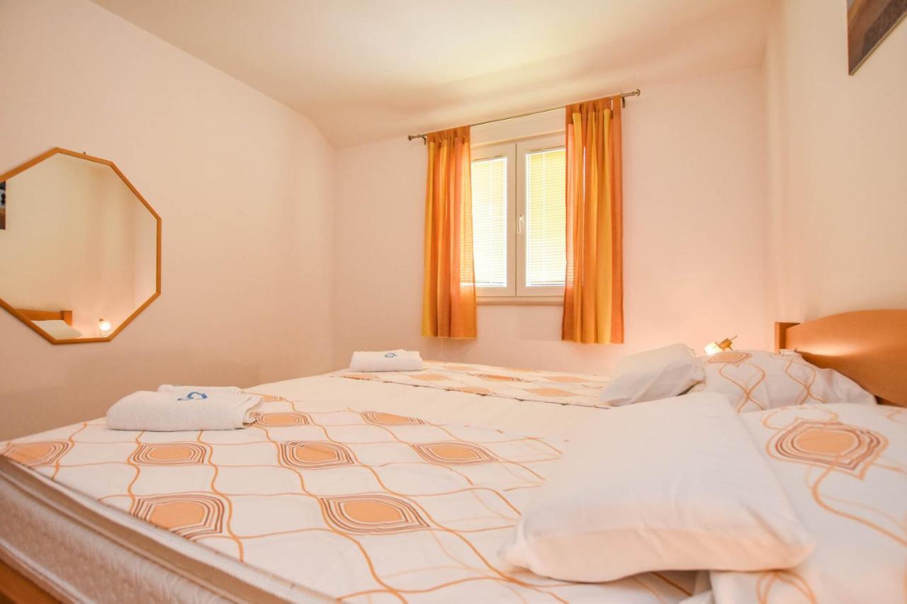 Apartments Dandelion Biograd Na Moru Εξωτερικό φωτογραφία