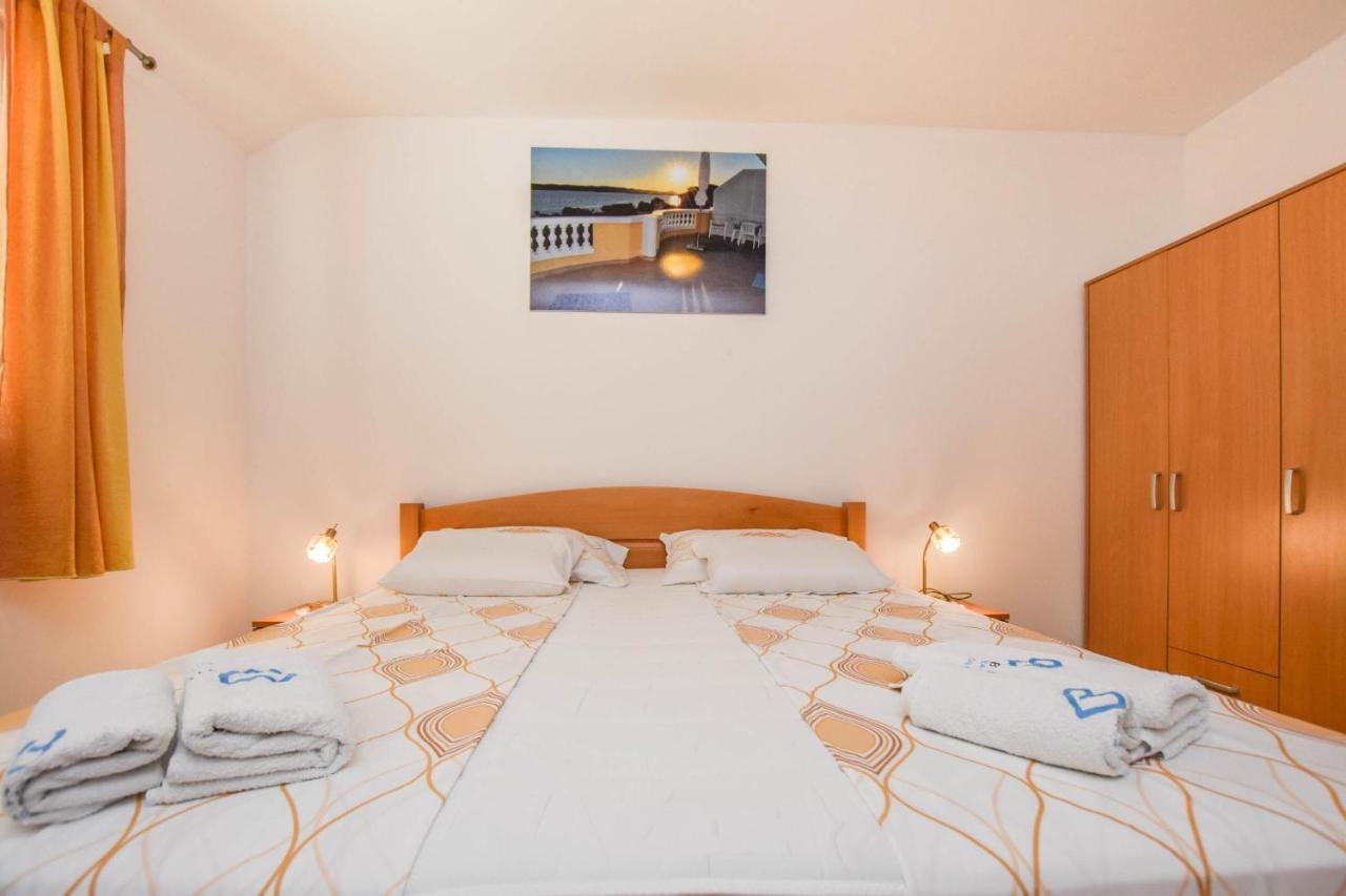 Apartments Dandelion Biograd Na Moru Εξωτερικό φωτογραφία