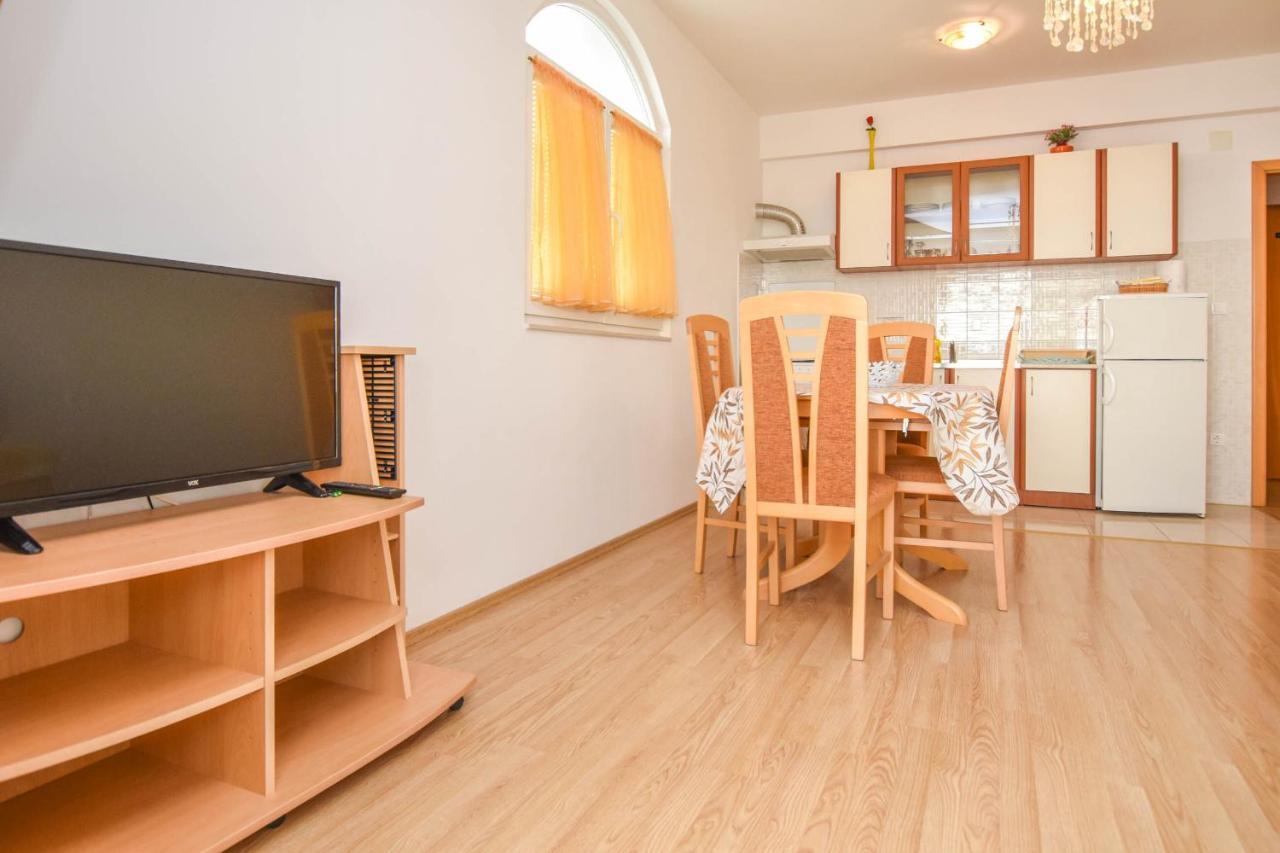 Apartments Dandelion Biograd Na Moru Εξωτερικό φωτογραφία