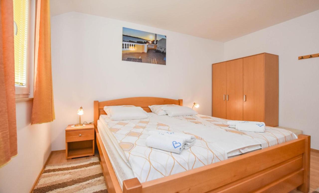 Apartments Dandelion Biograd Na Moru Εξωτερικό φωτογραφία
