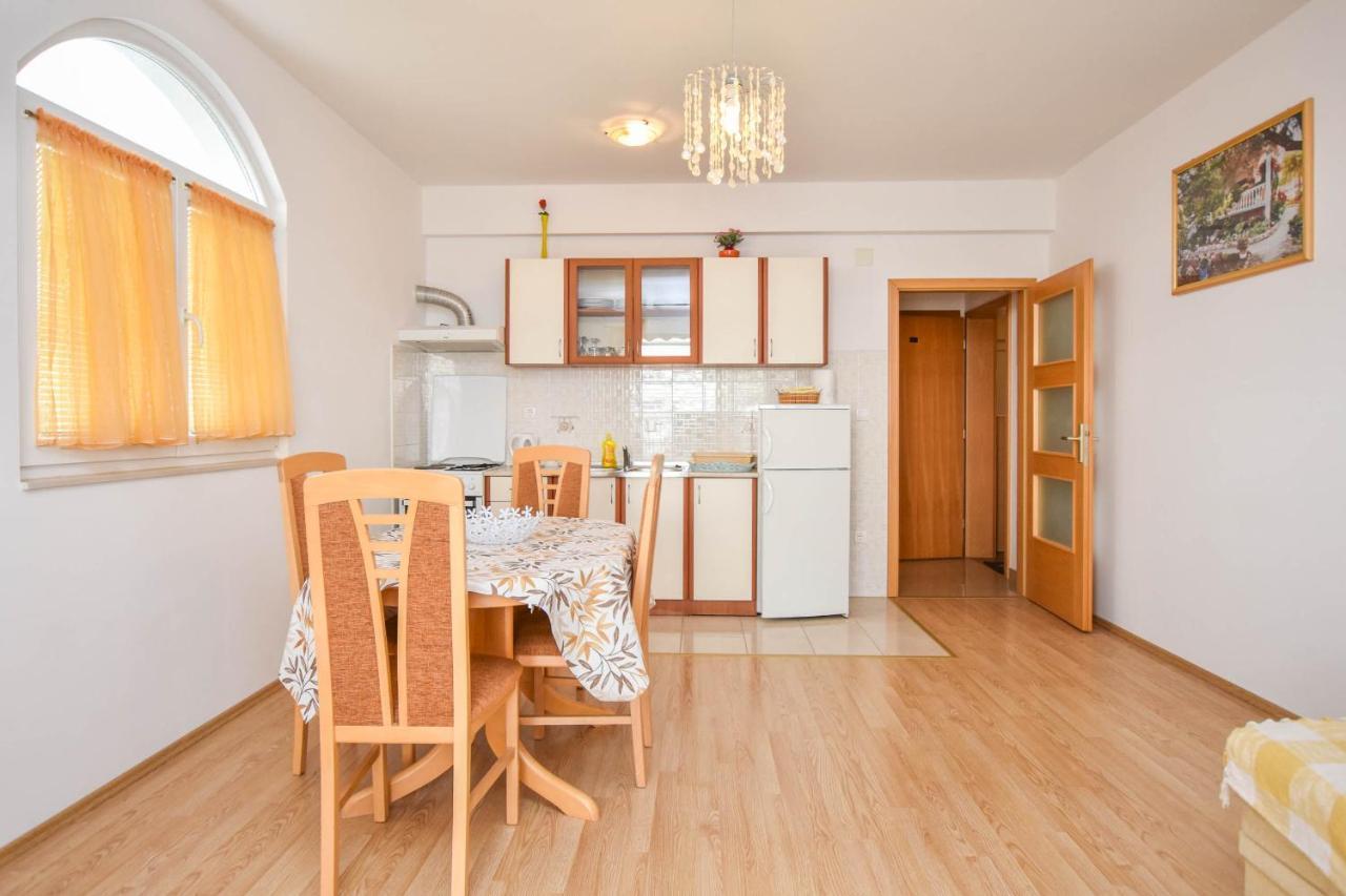 Apartments Dandelion Biograd Na Moru Εξωτερικό φωτογραφία