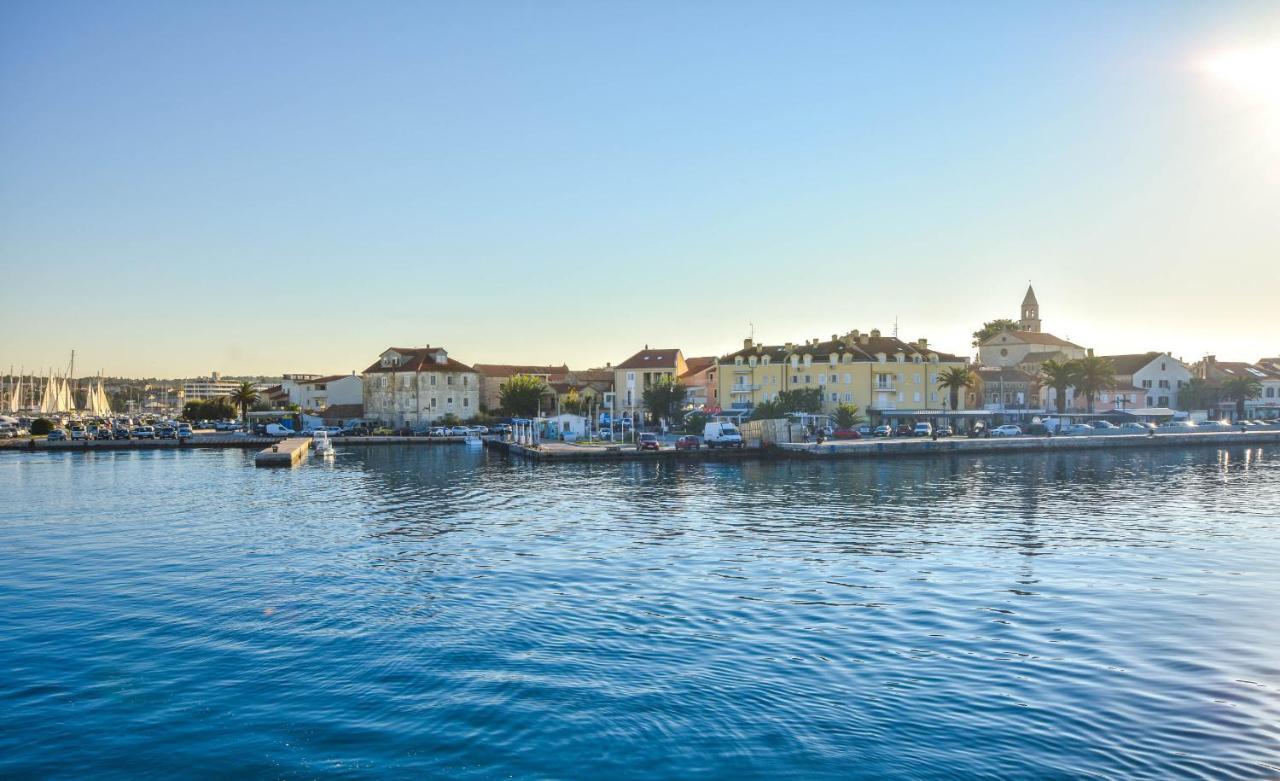 Apartments Dandelion Biograd Na Moru Εξωτερικό φωτογραφία