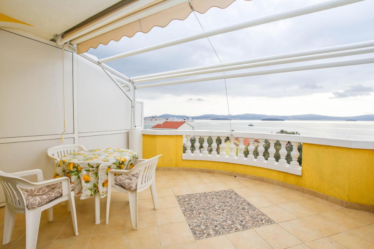 Apartments Dandelion Biograd Na Moru Εξωτερικό φωτογραφία