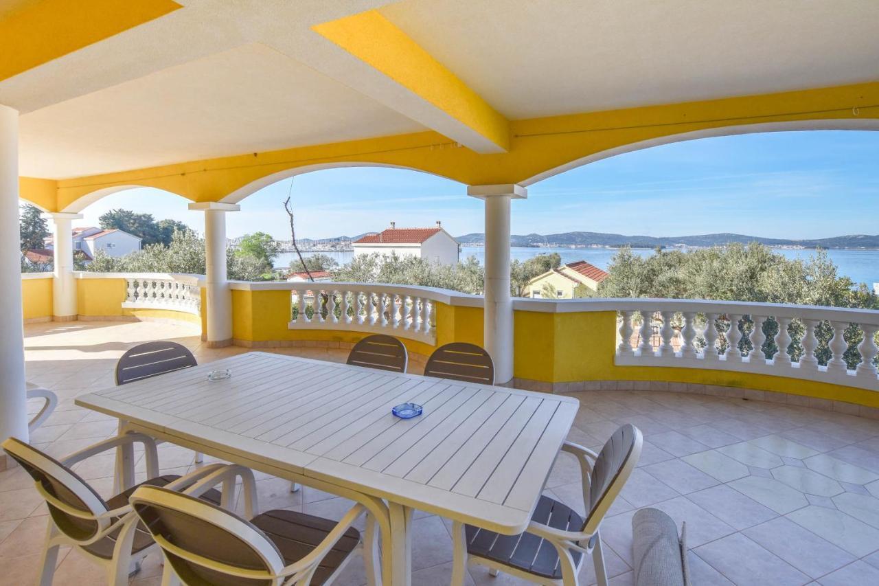 Apartments Dandelion Biograd Na Moru Εξωτερικό φωτογραφία