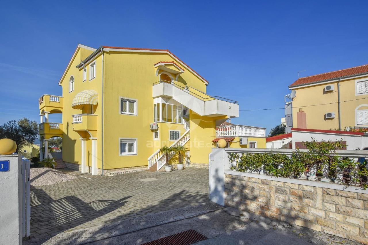 Apartments Dandelion Biograd Na Moru Εξωτερικό φωτογραφία